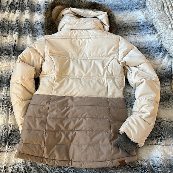 Roxy Ski Suit Set (with Dryflight Technology) XS - Jacket, Hoodie and Pants - Picture 2 of 9